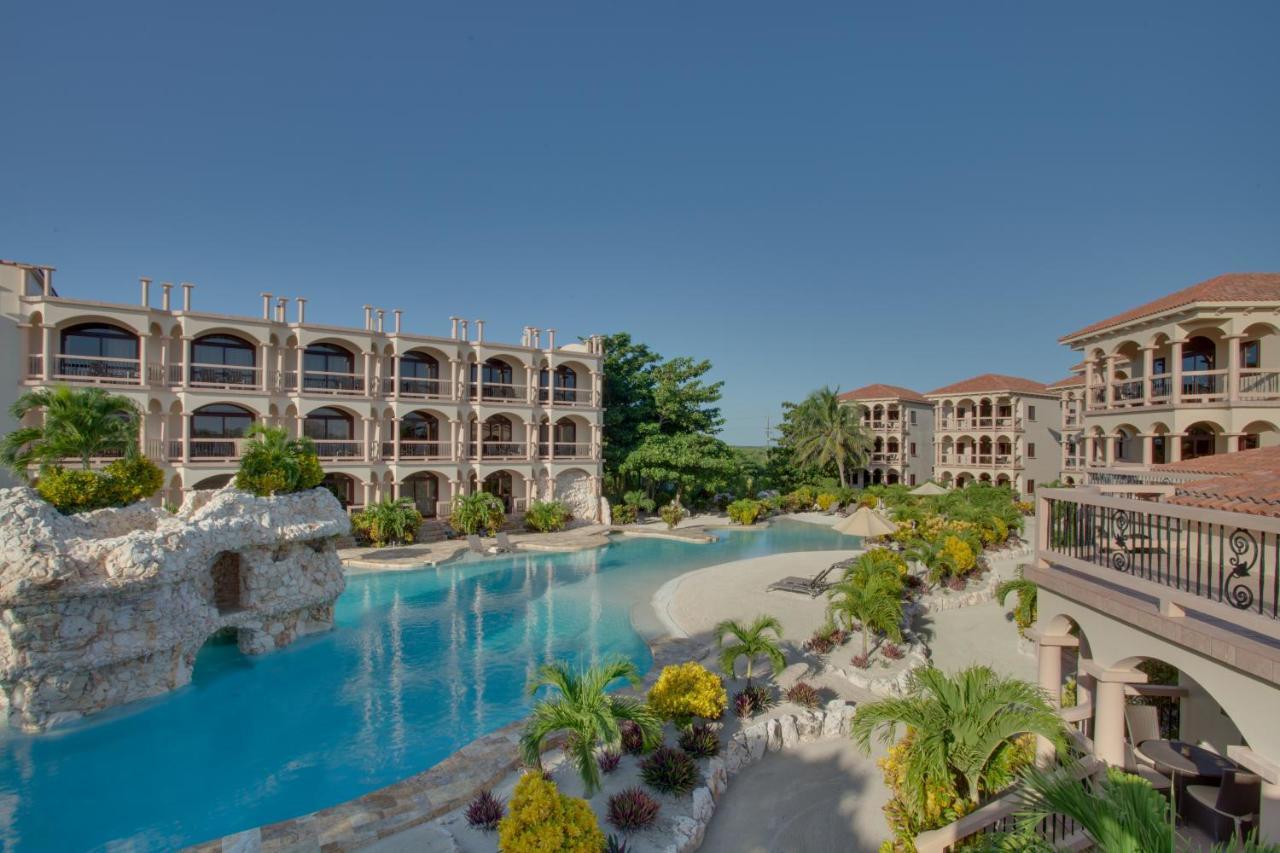 Coco Beach Resort San Pedro  Εξωτερικό φωτογραφία